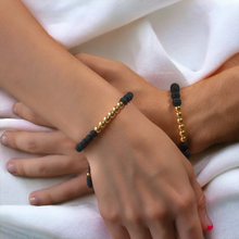 Cargar imagen en el visor de la galería, Pareja Pulsera Golden &amp; Black
