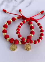 Cargar imagen en el visor de la galería, Pareja Pulsera San Benito Red
